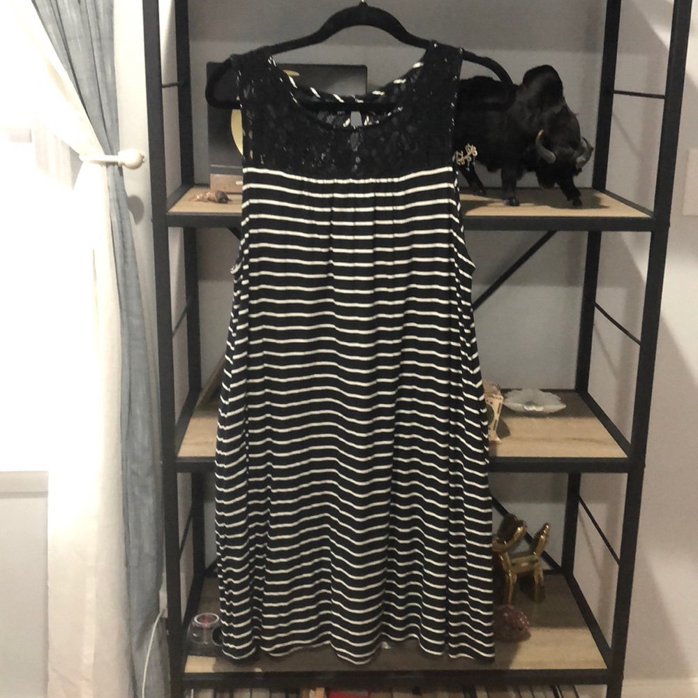 Merona Striped Shift Dress w/ pockets Sz. M